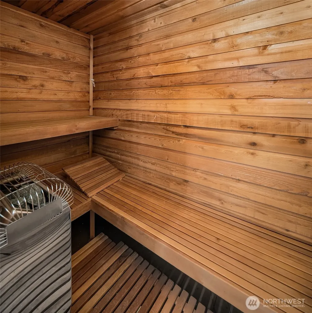 6625 Cromwell Beach Drive NW Gig Harbor WA 98335