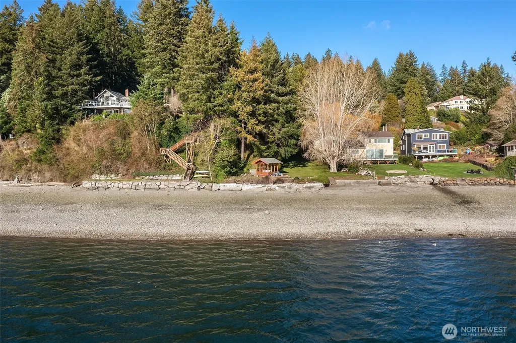 6625 Cromwell Beach Drive NW Gig Harbor WA 98335