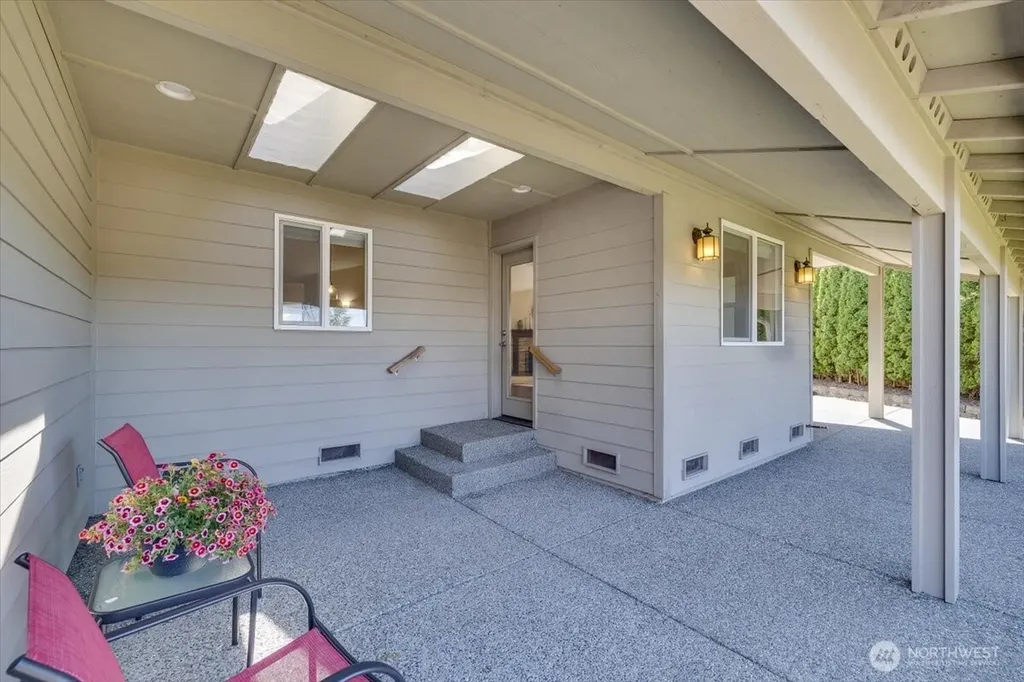 15624 42nd Drive SE Bothell WA 98012