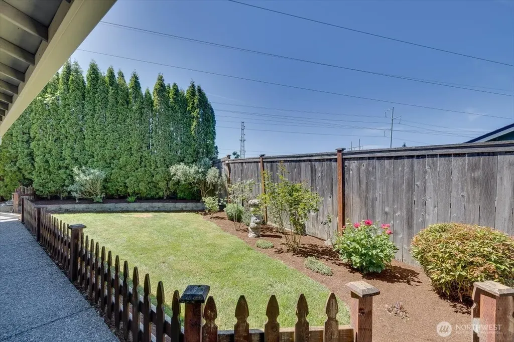 15624 42nd Drive SE Bothell WA 98012