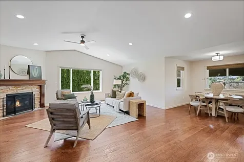 15624 42nd Drive SE Bothell WA 98012