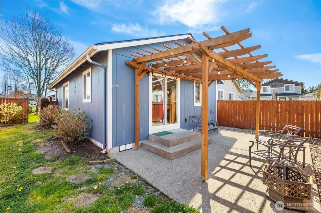14902 44th Drive NE Marysville WA 98271