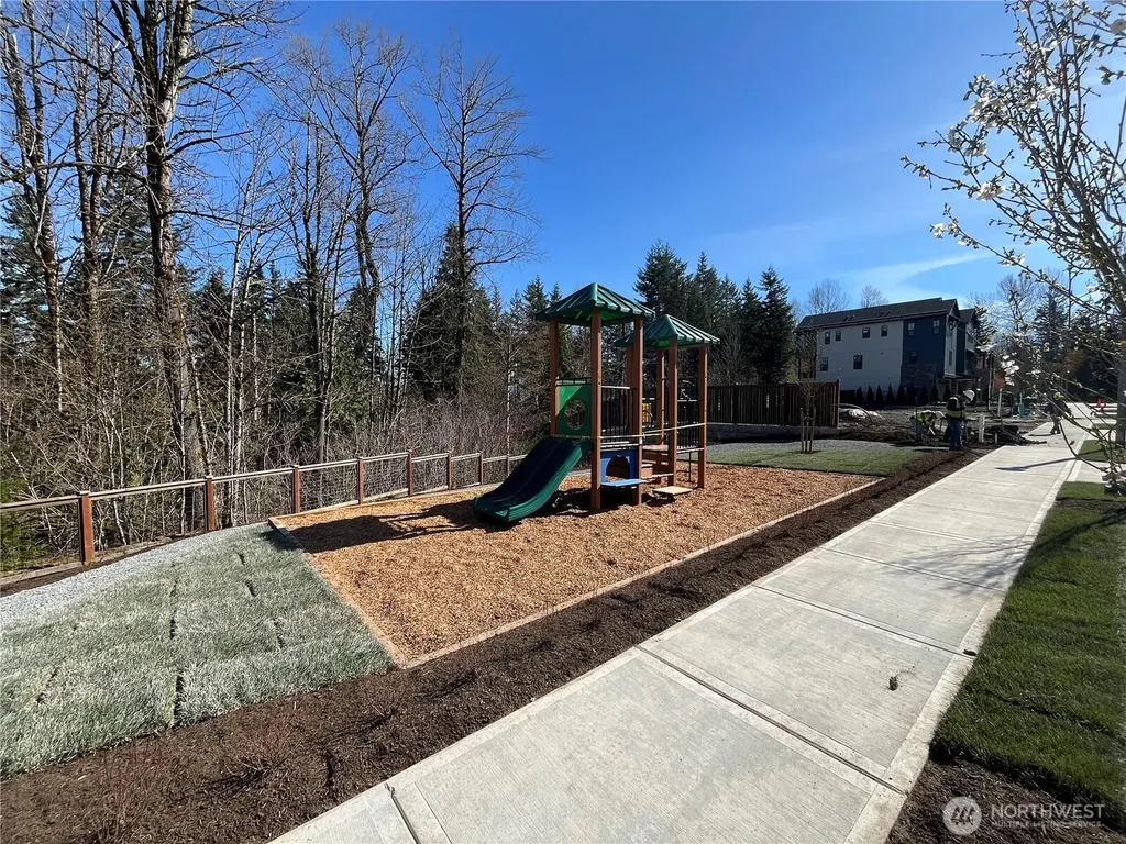 34215 SE Summit Street Snoqualmie WA 98065