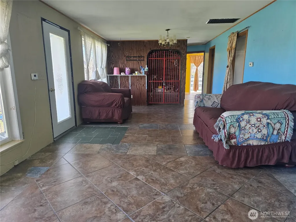 710 Adobe Way Selah WA 98242
