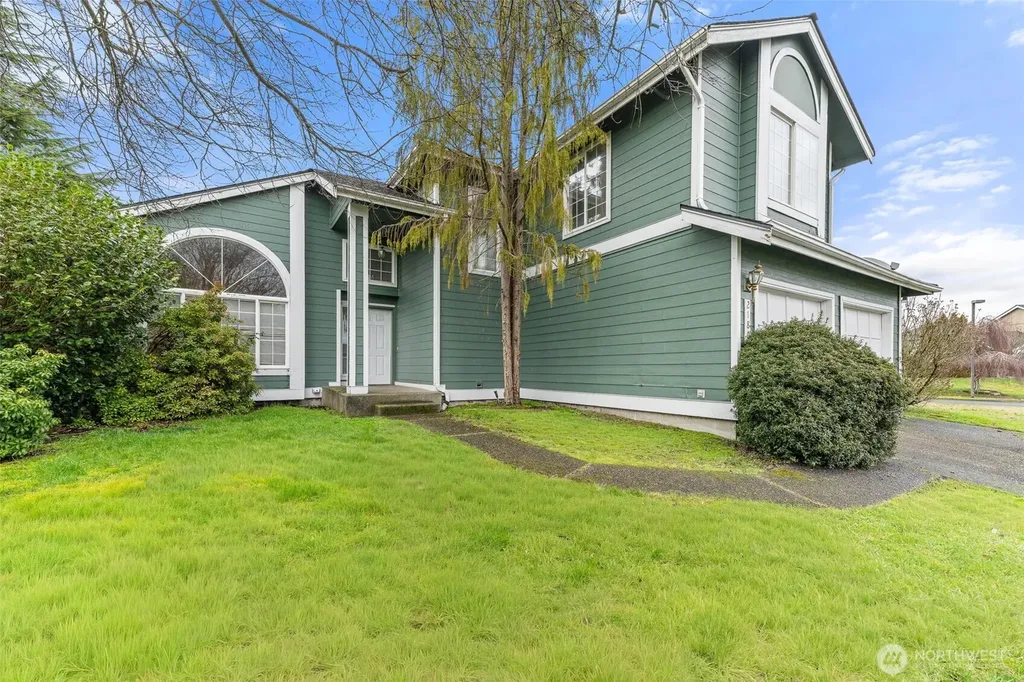 21804 41st Avenue Ct E Spanaway WA 98387