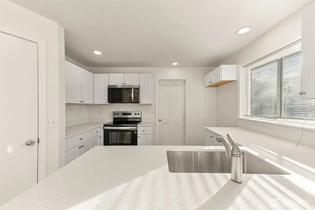 21804 41st Avenue Ct E Spanaway WA 98387