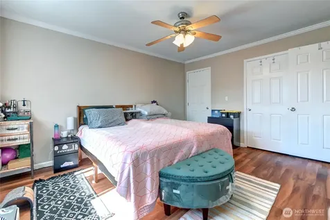 8823 Holly Drive Everett WA 98208