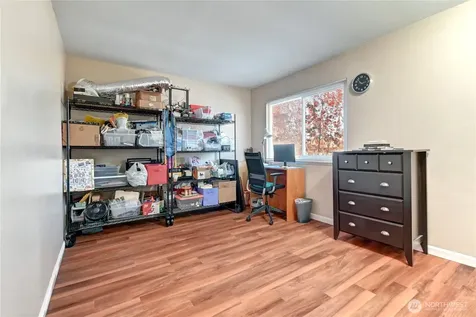 8823 Holly Drive Everett WA 98208