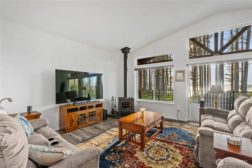 47 Willapa Sands Lane South Bend WA 98586