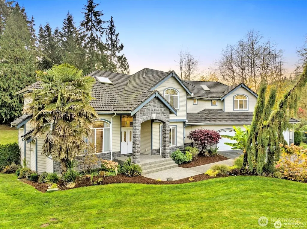 8502 152nd Street SE Snohomish WA 98296