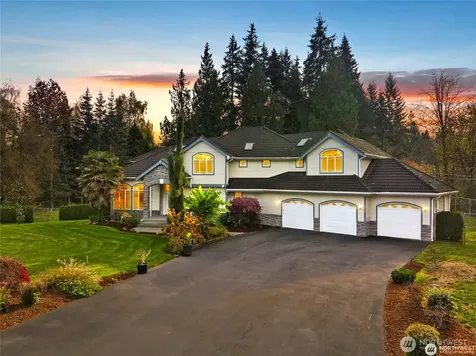 8502 152nd Street SE Snohomish WA 98296