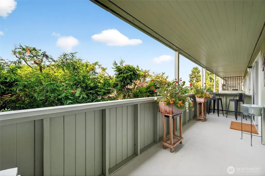 1020 5th Avenue S Edmonds WA 98020