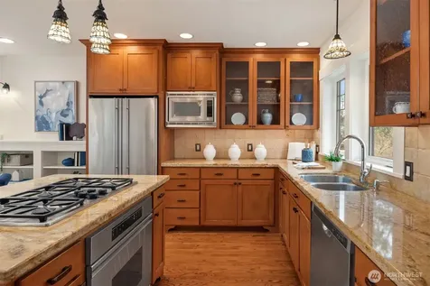 1406 N 38th Street Seattle WA 98103