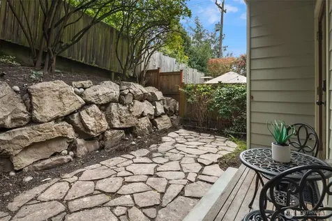1406 N 38th Street Seattle WA 98103