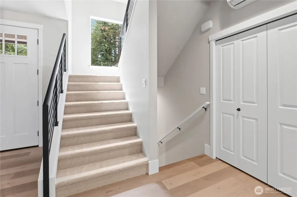15 Gray Birch Lane Bellingham WA 98229