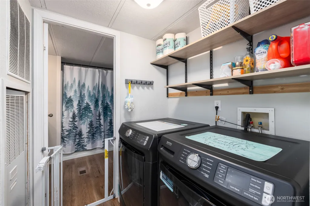 212 Gibson Street Sedro Woolley WA 98284