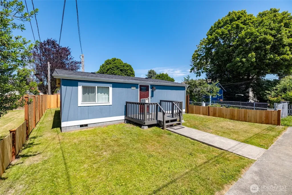 212 Gibson Street Sedro Woolley WA 98284