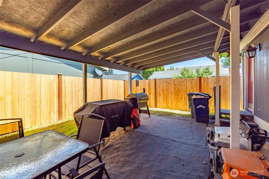 212 Gibson Street Sedro Woolley WA 98284