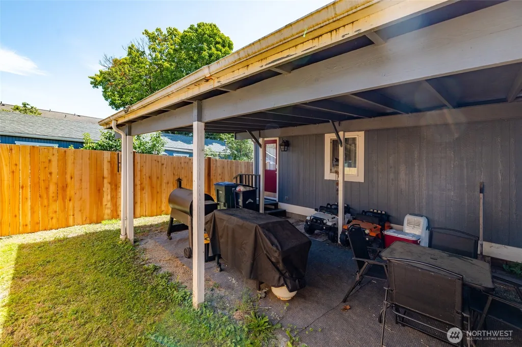 212 Gibson Street Sedro Woolley WA 98284
