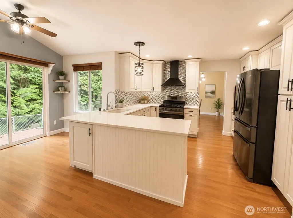2971 Sprague Street Port Orchard WA 98366