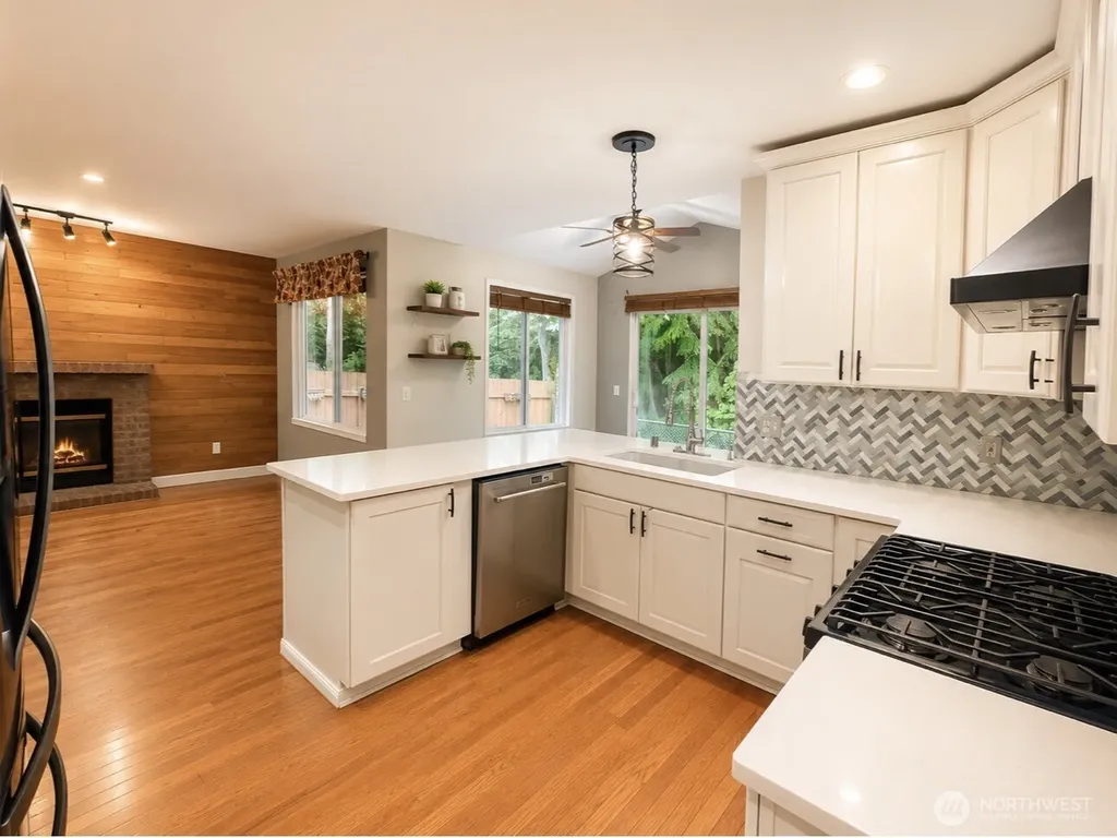 2971 Sprague Street Port Orchard WA 98366