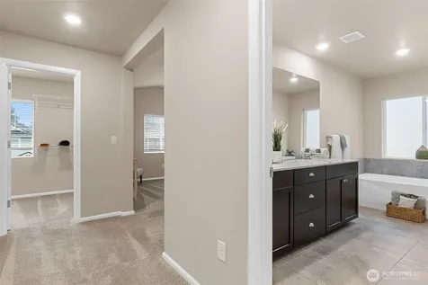 3853 80th Avenue NE Marysville WA 98270