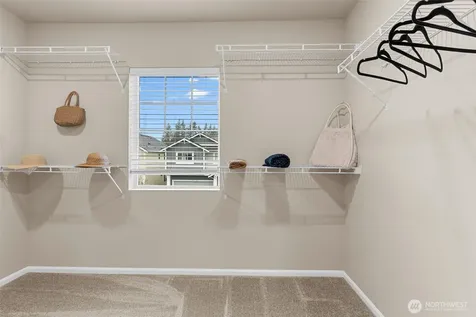 3853 80th Avenue NE Marysville WA 98270