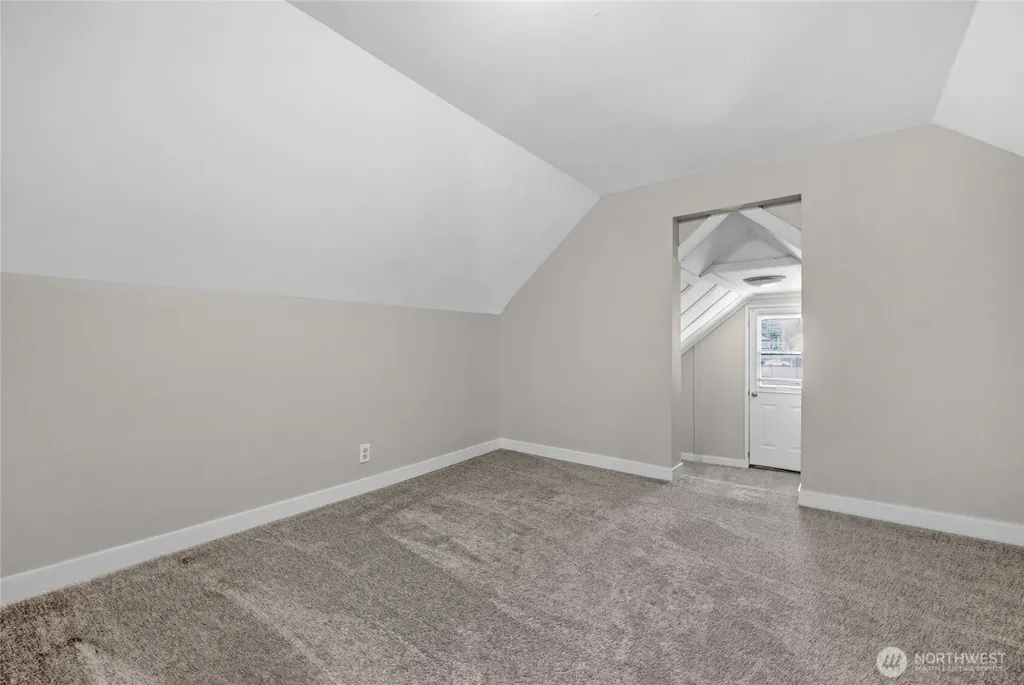 1925 Lombard Everett WA 98201