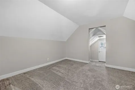 1925 Lombard Everett WA 98201
