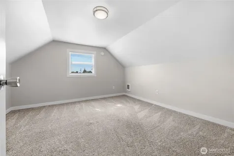 1925 Lombard Everett WA 98201