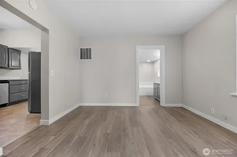 1925 Lombard Everett WA 98201