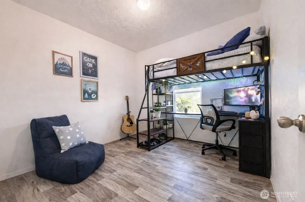 700 N Reed Sedro Woolley WA 98284