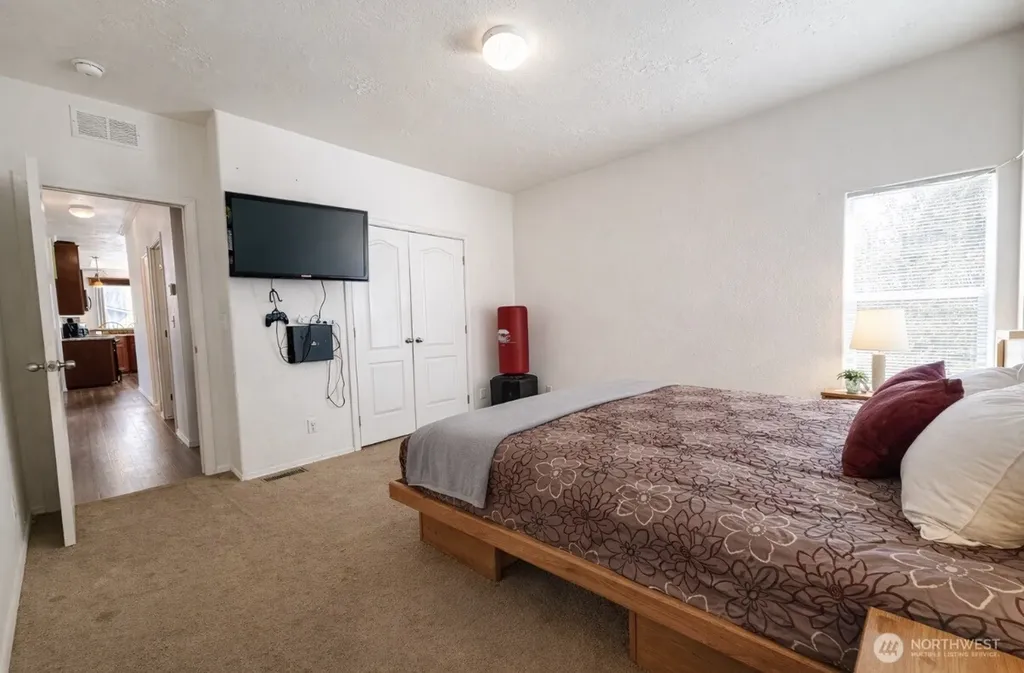 700 N Reed Sedro Woolley WA 98284
