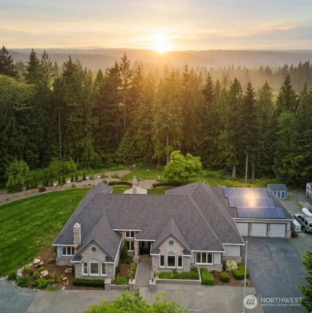 28726 SE 43rd Place Fall City WA 98024