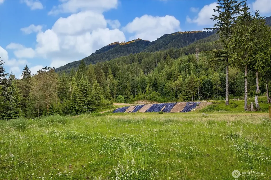 13945 409th Avenue SE North Bend WA 98045