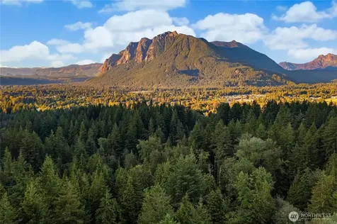 13945 409th Avenue SE North Bend WA 98045