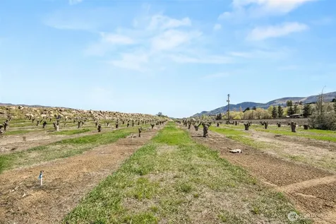 2988 Malaga Alcoa Highway Malaga WA 98828