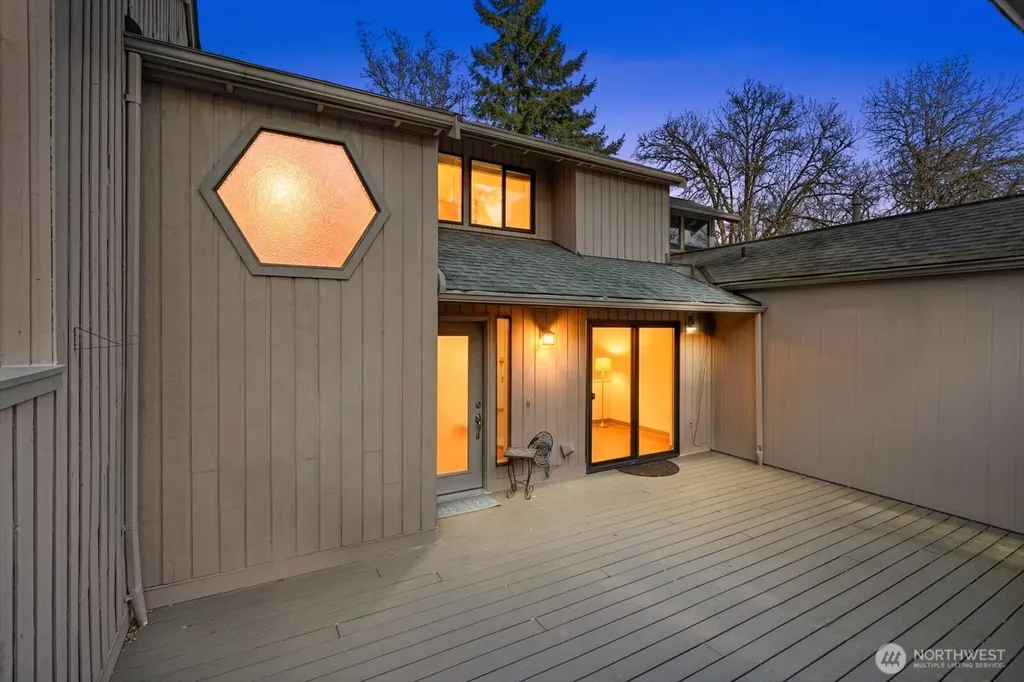 2944 Kennewick Place NE Renton WA 98156