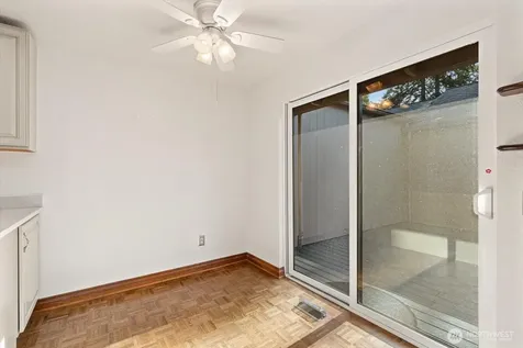 2944 Kennewick Place NE Renton WA 98156