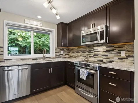 10203 47th Avenue SW Seattle WA 98146