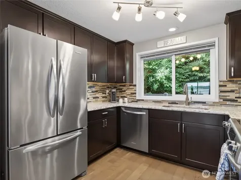 10203 47th Avenue SW Seattle WA 98146