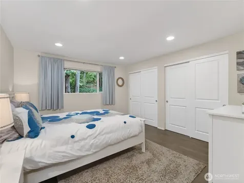 10203 47th Avenue SW Seattle WA 98146