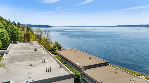 10203 47th Avenue SW Seattle WA 98146