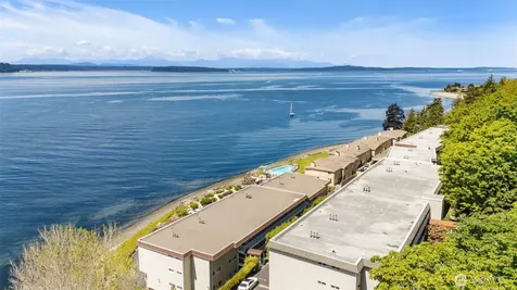 10203 47th Avenue SW Seattle WA 98146