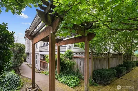 10549 Stone Ave N Seattle WA 98133