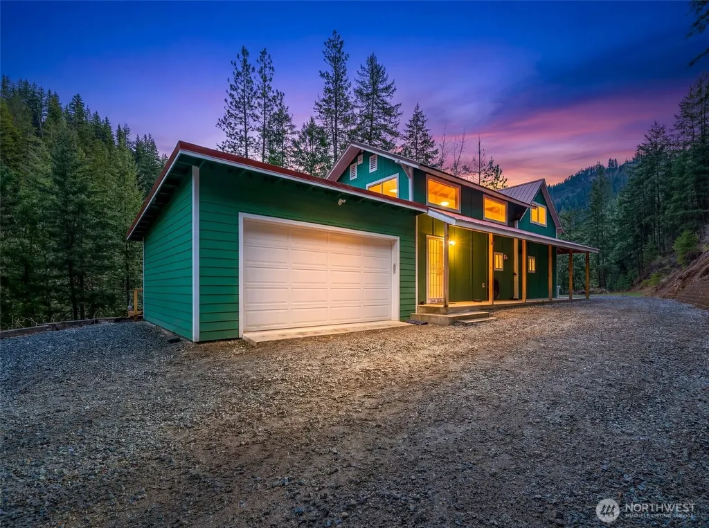 695 Sand Creek Road Cashmere WA 98815