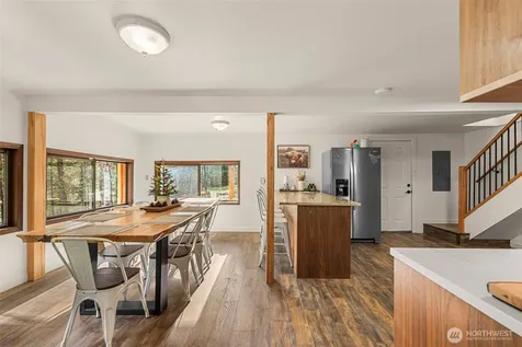 695 Sand Creek Road Cashmere WA 98815