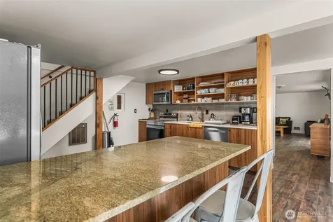 695 Sand Creek Road Cashmere WA 98815