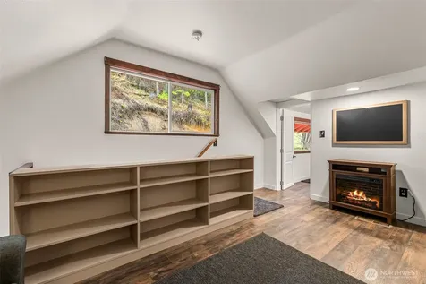 695 Sand Creek Road Cashmere WA 98815