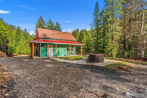 695 Sand Creek Road Cashmere WA 98815